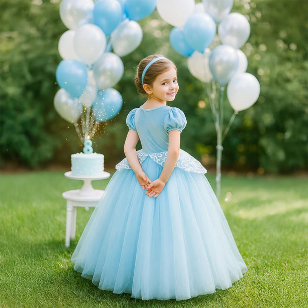 Cinderella-Inspired Gown – Lace Bodice & Tulle Skirt